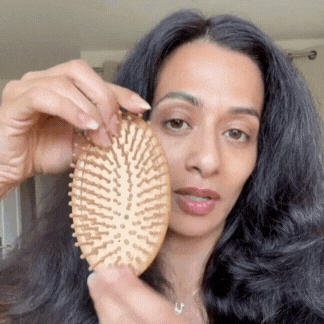 BROSSE MASSANTE EN BAMBOU