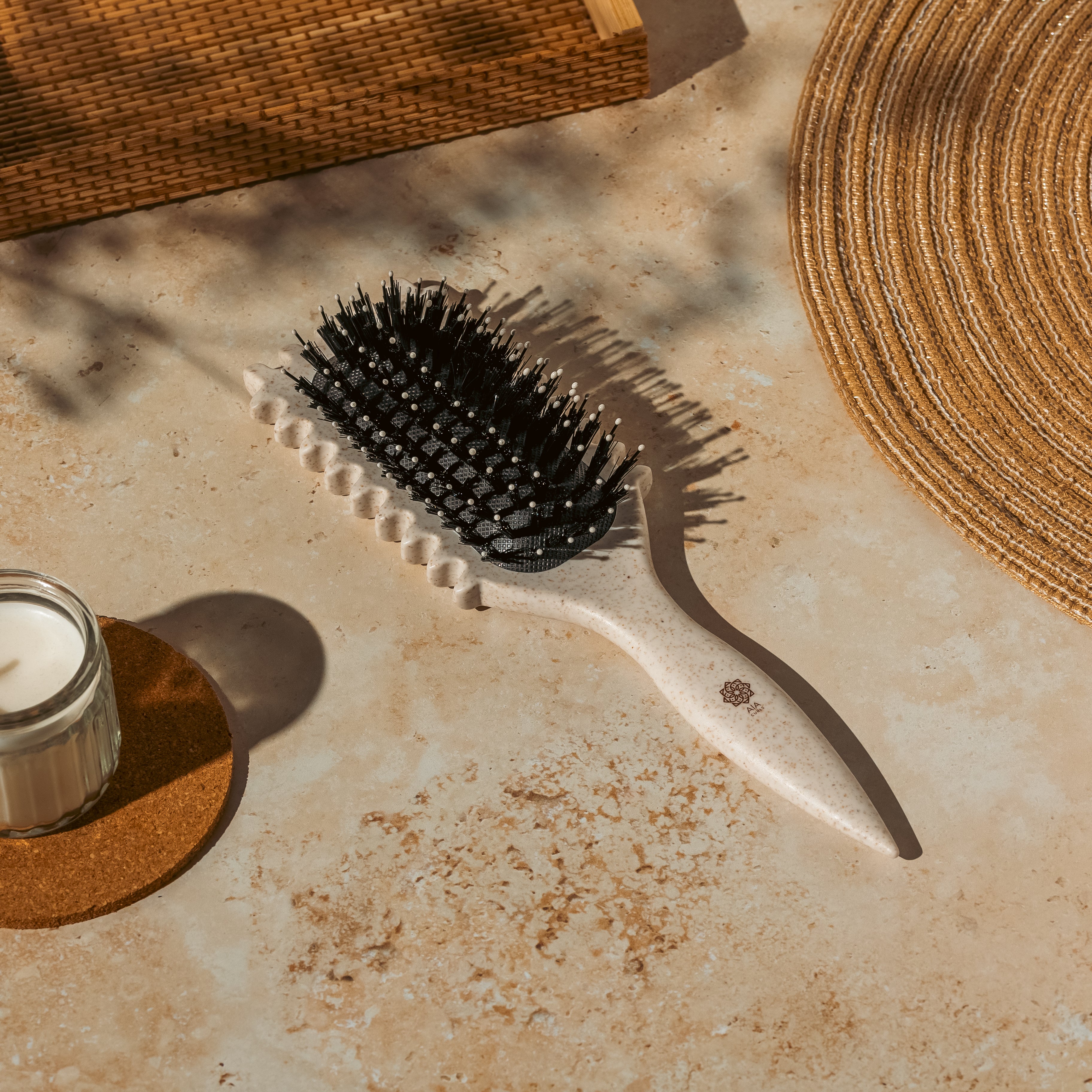 BROSSE DÉMÊLANTE & DÉFINISSANTE